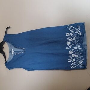 My style denium dress size medium $5 if buying 2 or more items